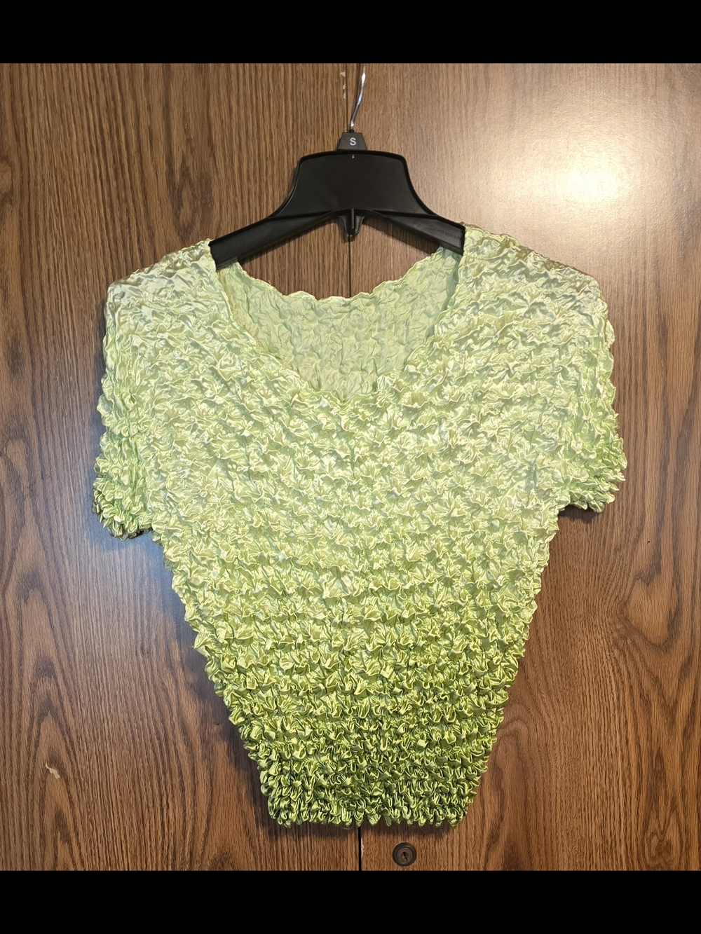 Source Unknown Lime Textured Ruched Crop Top